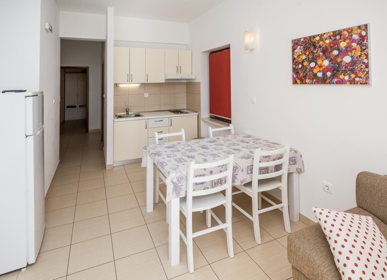 Rooms & Apartments Bruno Stobrec Exterior photo